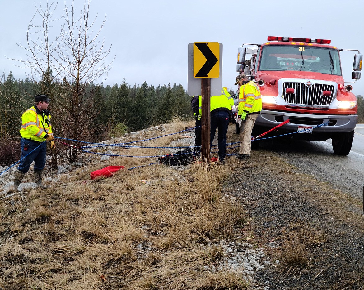 First responders use rope rig to rescue driver Bonners Ferry Herald